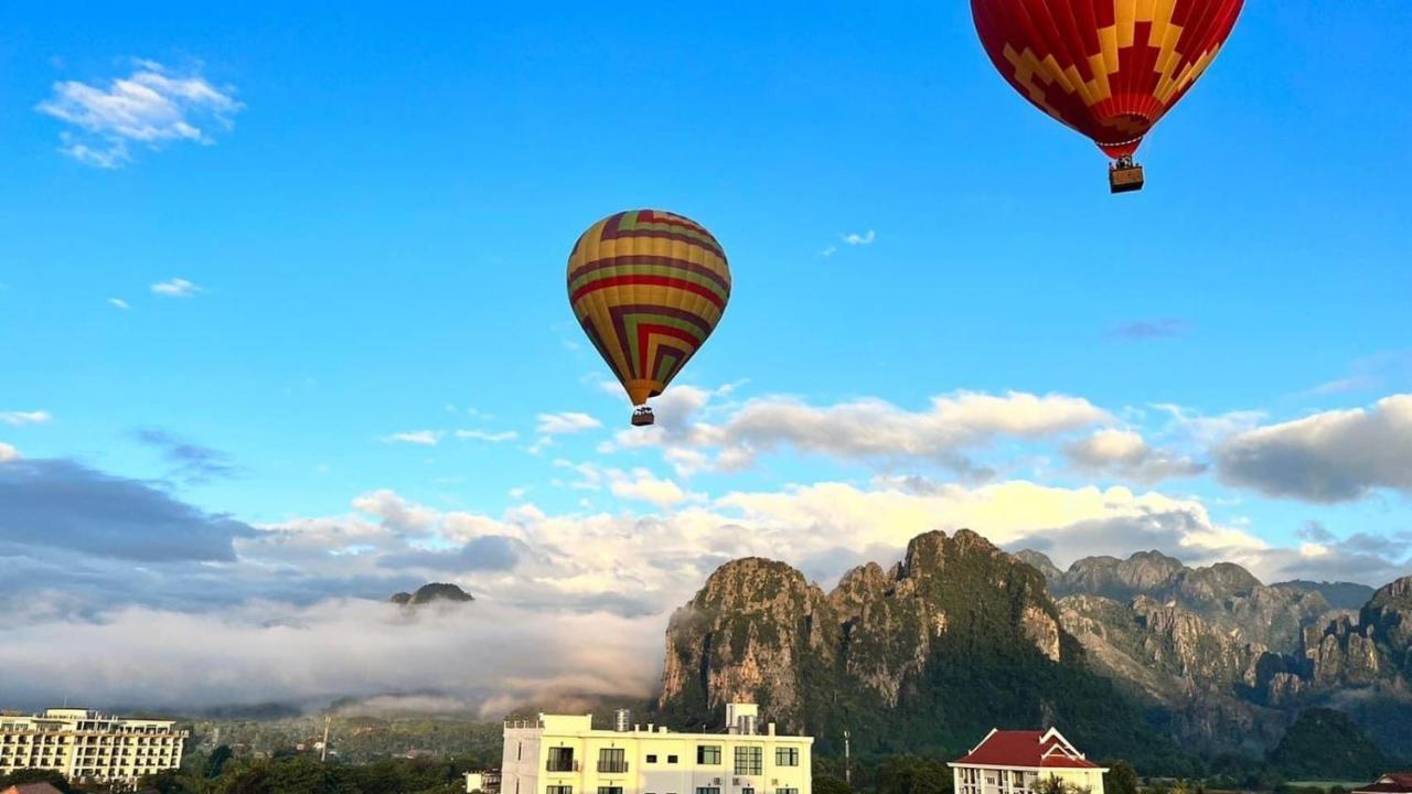 Vang Vieng Topview Hotel Exteriör bild