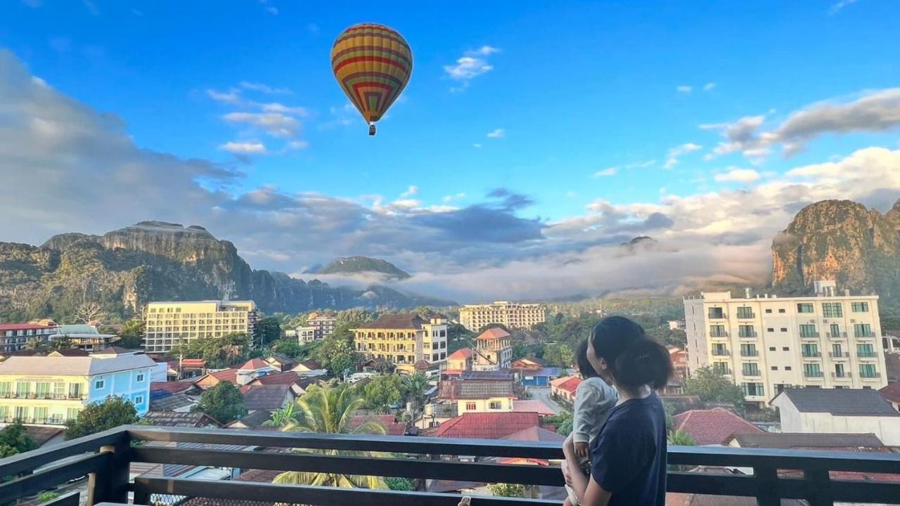 Vang Vieng Topview Hotel Exteriör bild